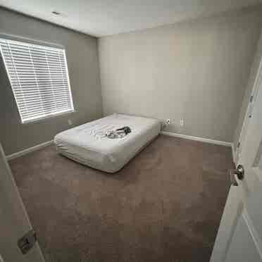 Room for rent with bathroom