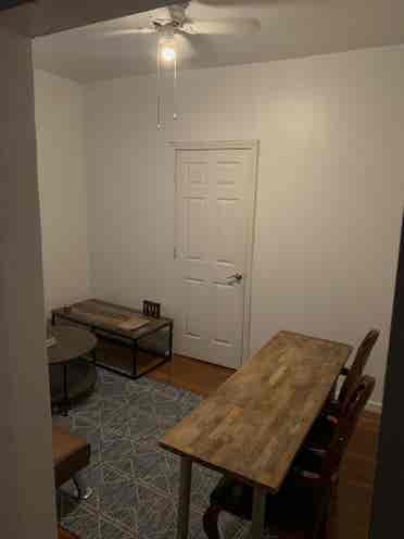 2Bed / 1Bath - Dec 20 to Jan 8 (Chi