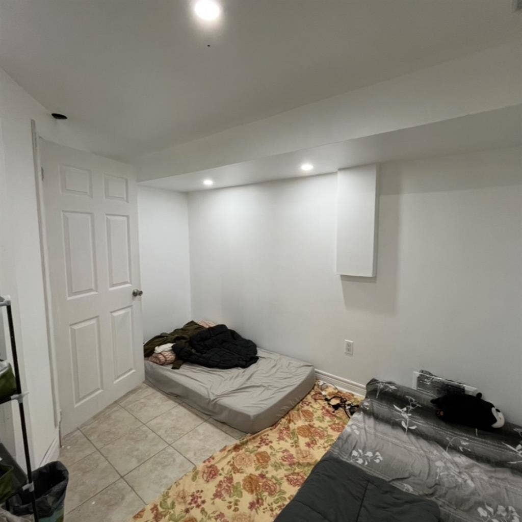 3 bedroom basement for rent