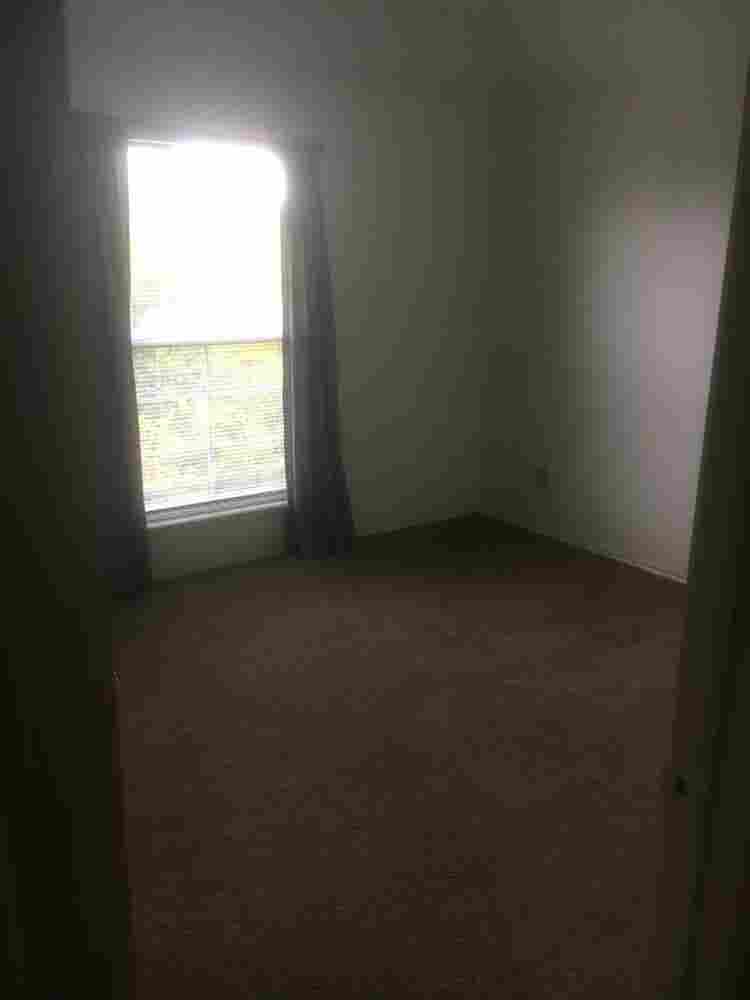 Room for rent ASAP in northeast SA