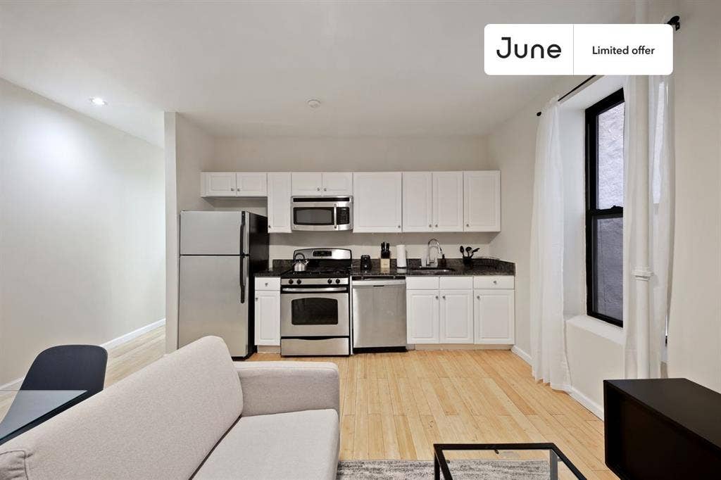 3 BR in New York City