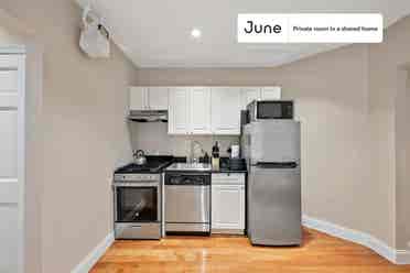 2 BR in New York City