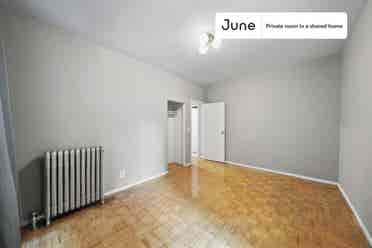 3 BR in New York City