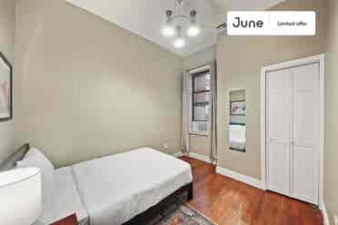 4 BR in New York City