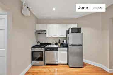 2 BR in New York City