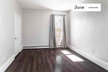 4 BR in Boston