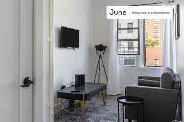 2 BR in New York City