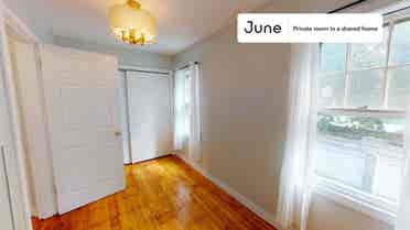 4 BR in Boston