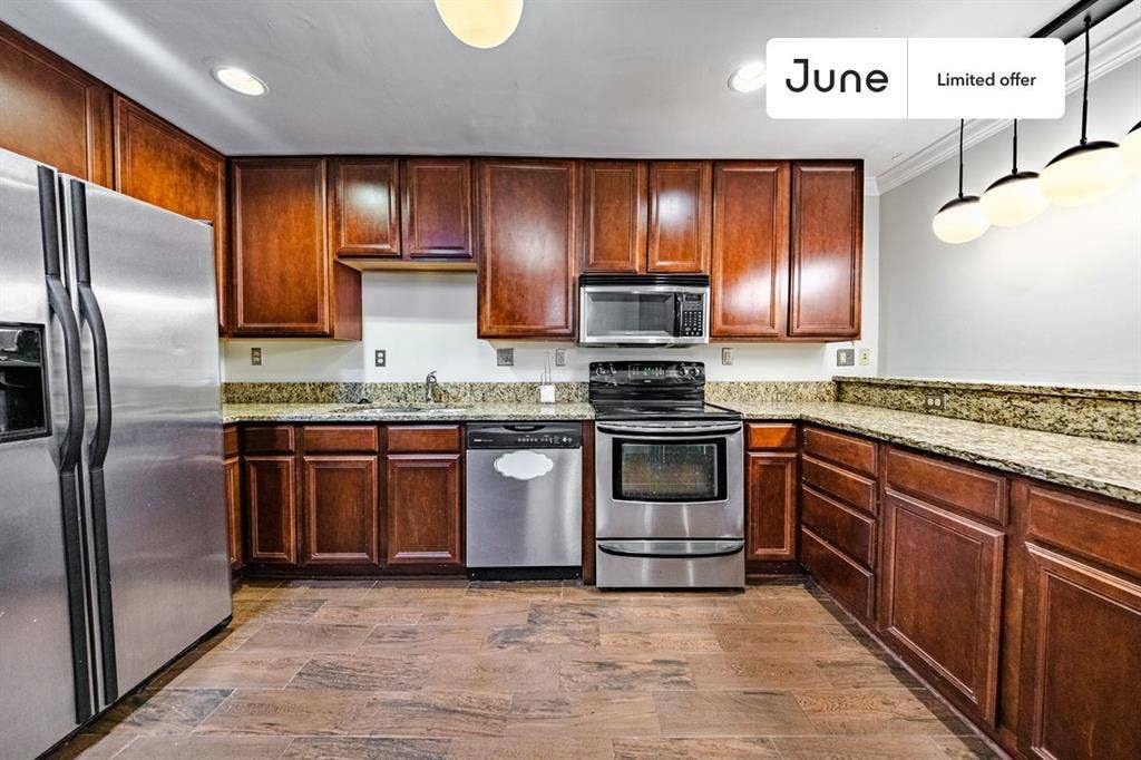 4 BR in Washington DC