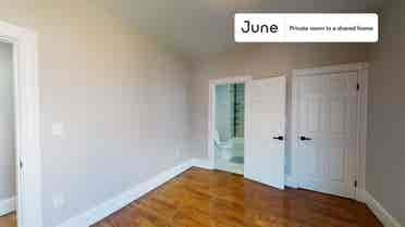 4 BR in Boston