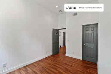 4 BR in New York City