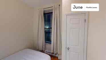 2 BR in New York City