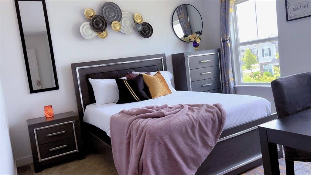 1 BR, furnished, WiFi & utilitiess