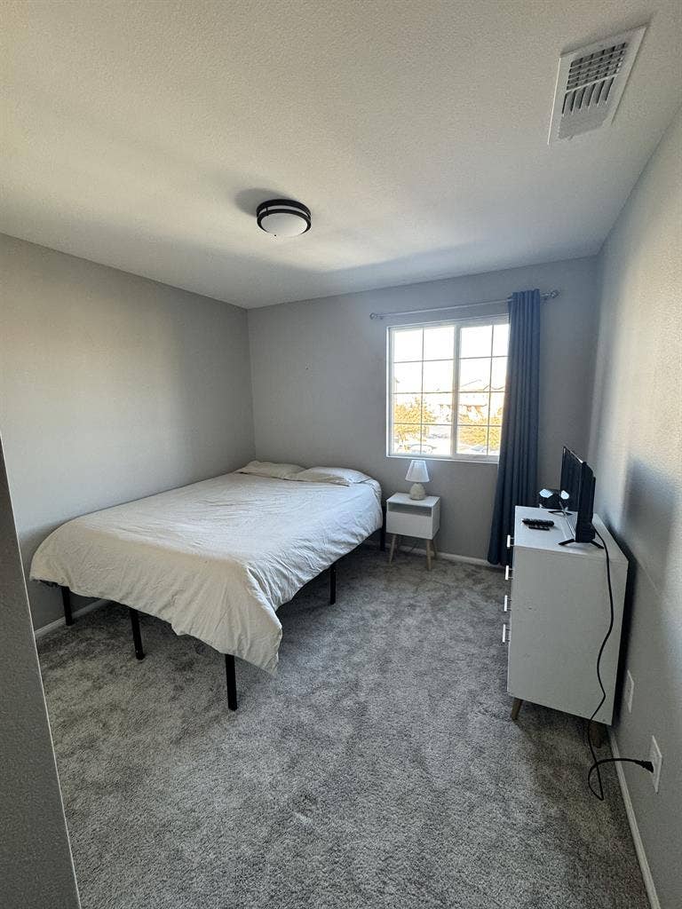 Room for rent in Las Vegas