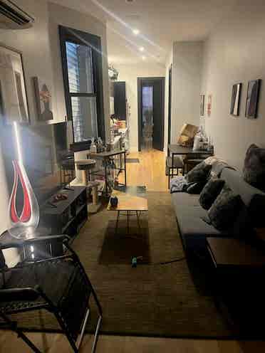 Open Room Available in The Heights