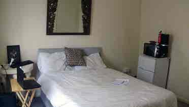 Kentish Town, large room, balcony,