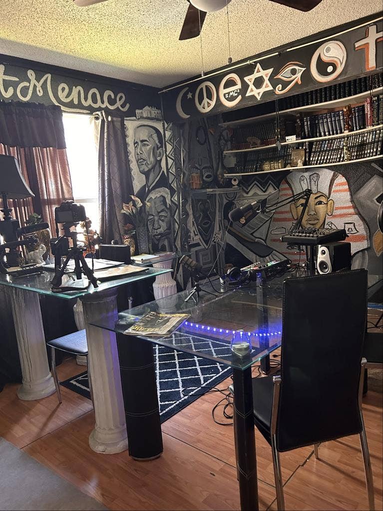 Desoto 1 or Mesquite 3 rooms open