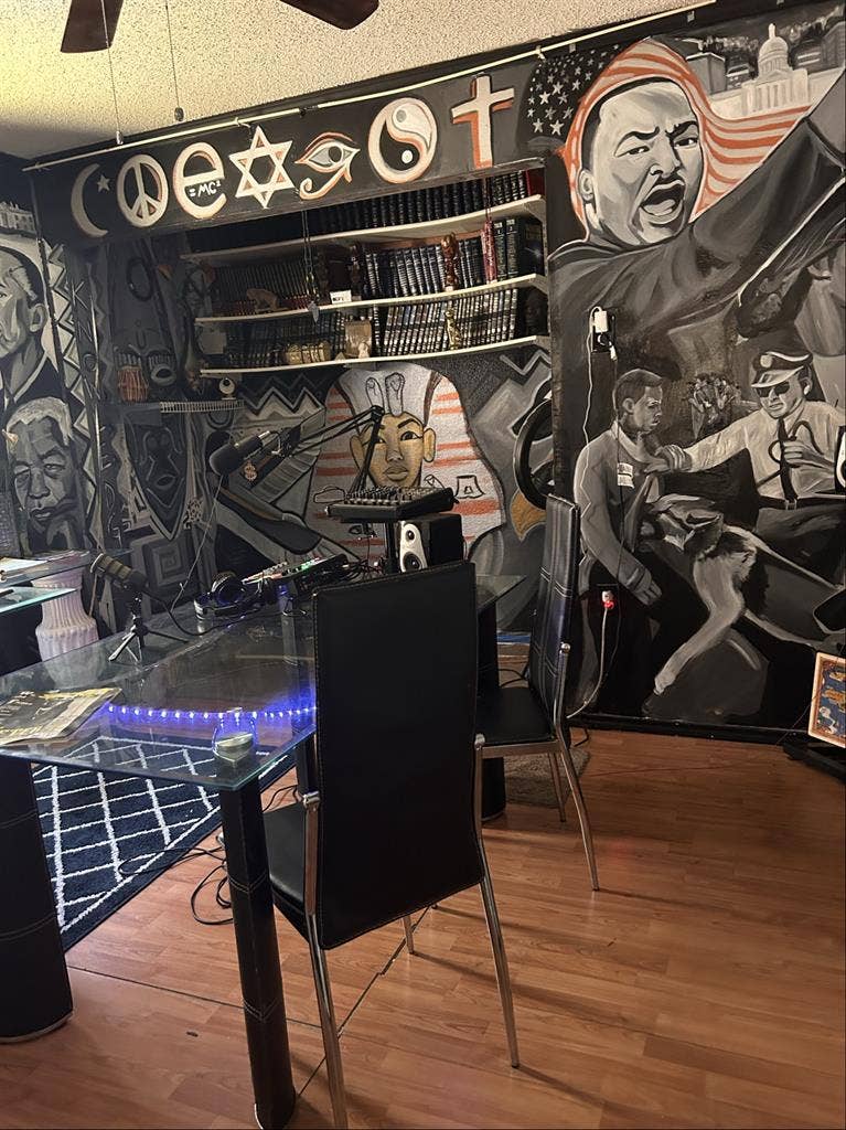 Desoto 1 or Mesquite 3 rooms open