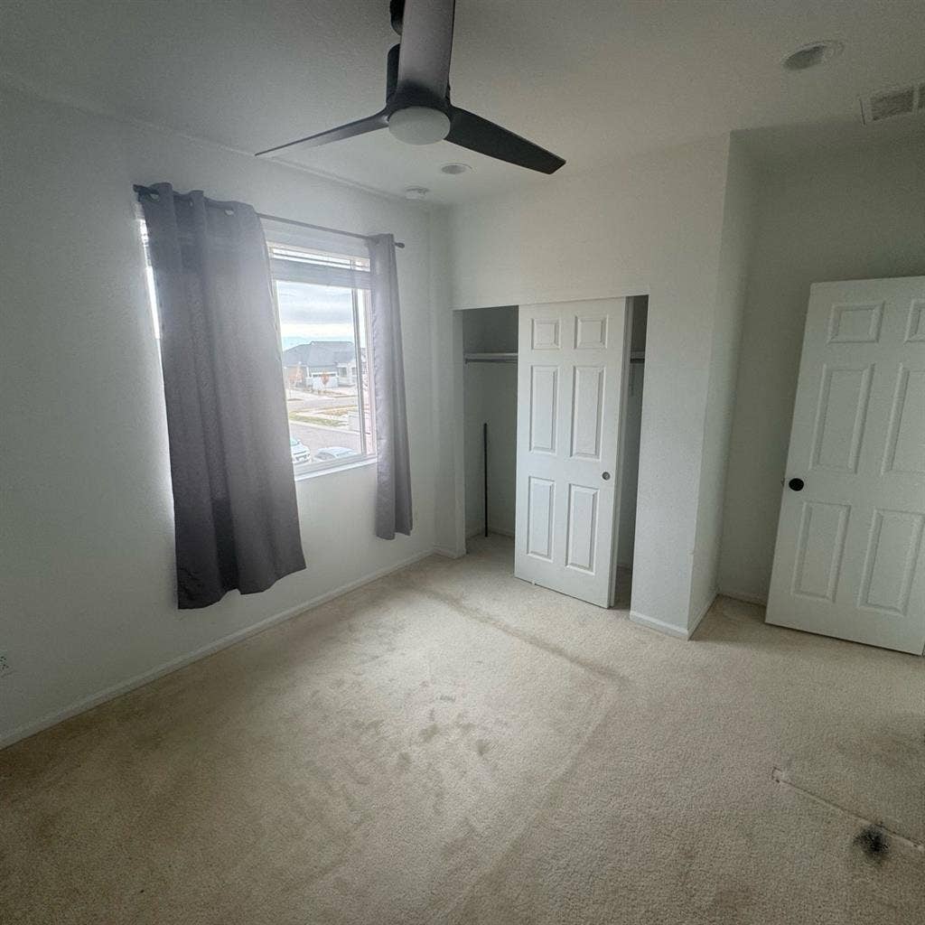 Room for Rent near DIA