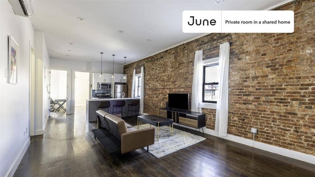 4 BR in New York City