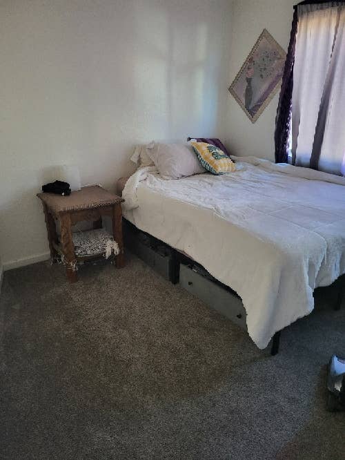 Room for rent furnished or un