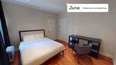 2 BR in New York City