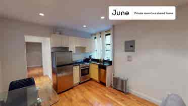 2 BR in New York City