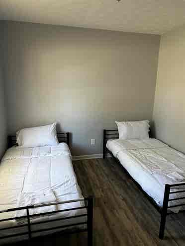 Shared Rooms(2ppl) or Private Rooms