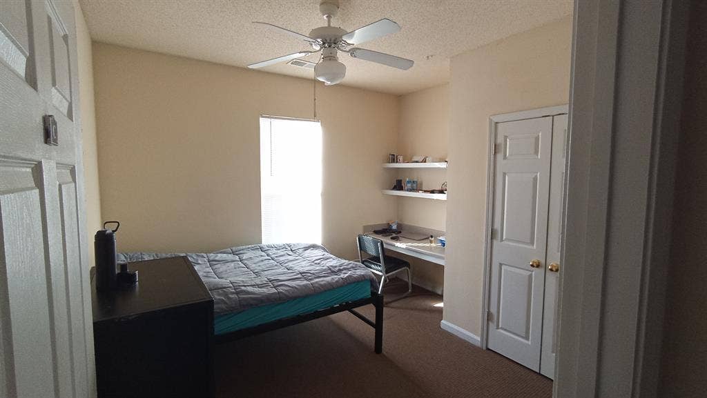 Sublease a bedroom at Gainesville 