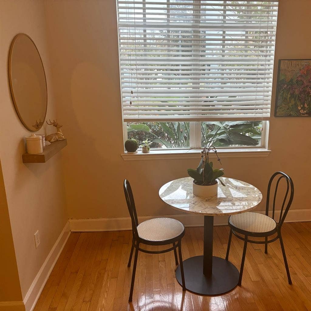 Private room with en-suite bathroom