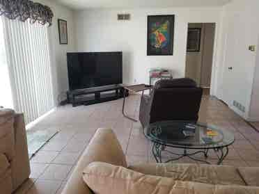 Room for rent in 3 br. house