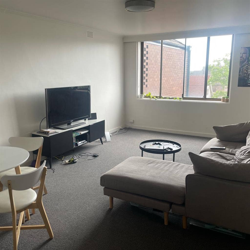 2 MONTH SUBLET FOR ROOM