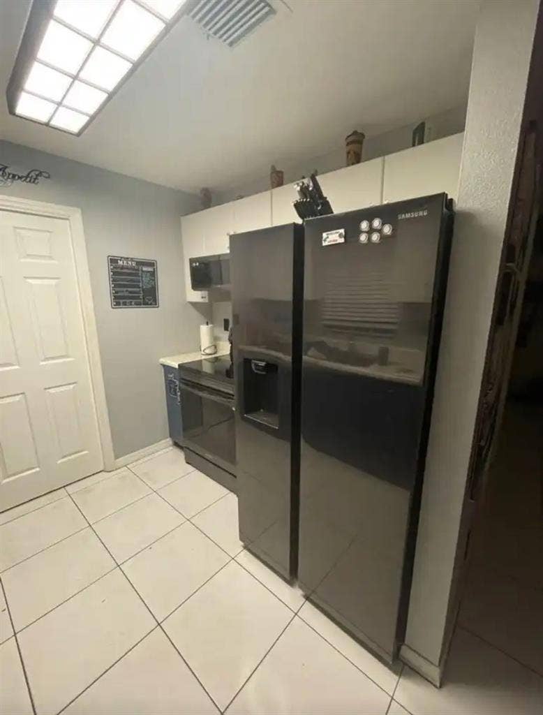 Private Room Preferably for Female