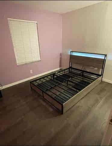 Private Room Preferably for Female