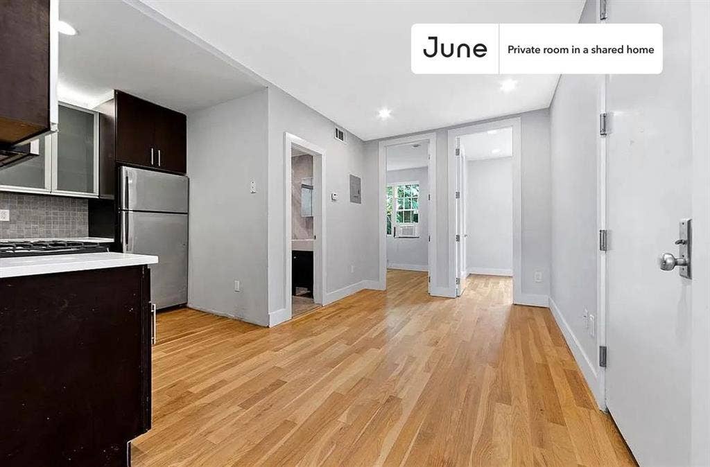 3 BR in New York City