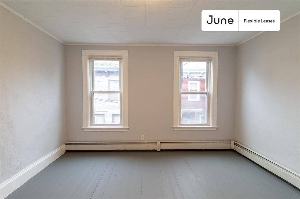 3 BR in Boston