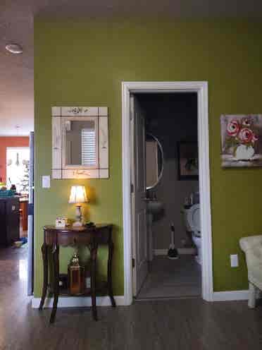 Junior master bedroom in townhouse