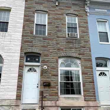 BEAUTIFUL 2bd3br in Patterson Park