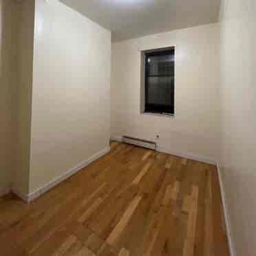 Room in sunset park,ideally female