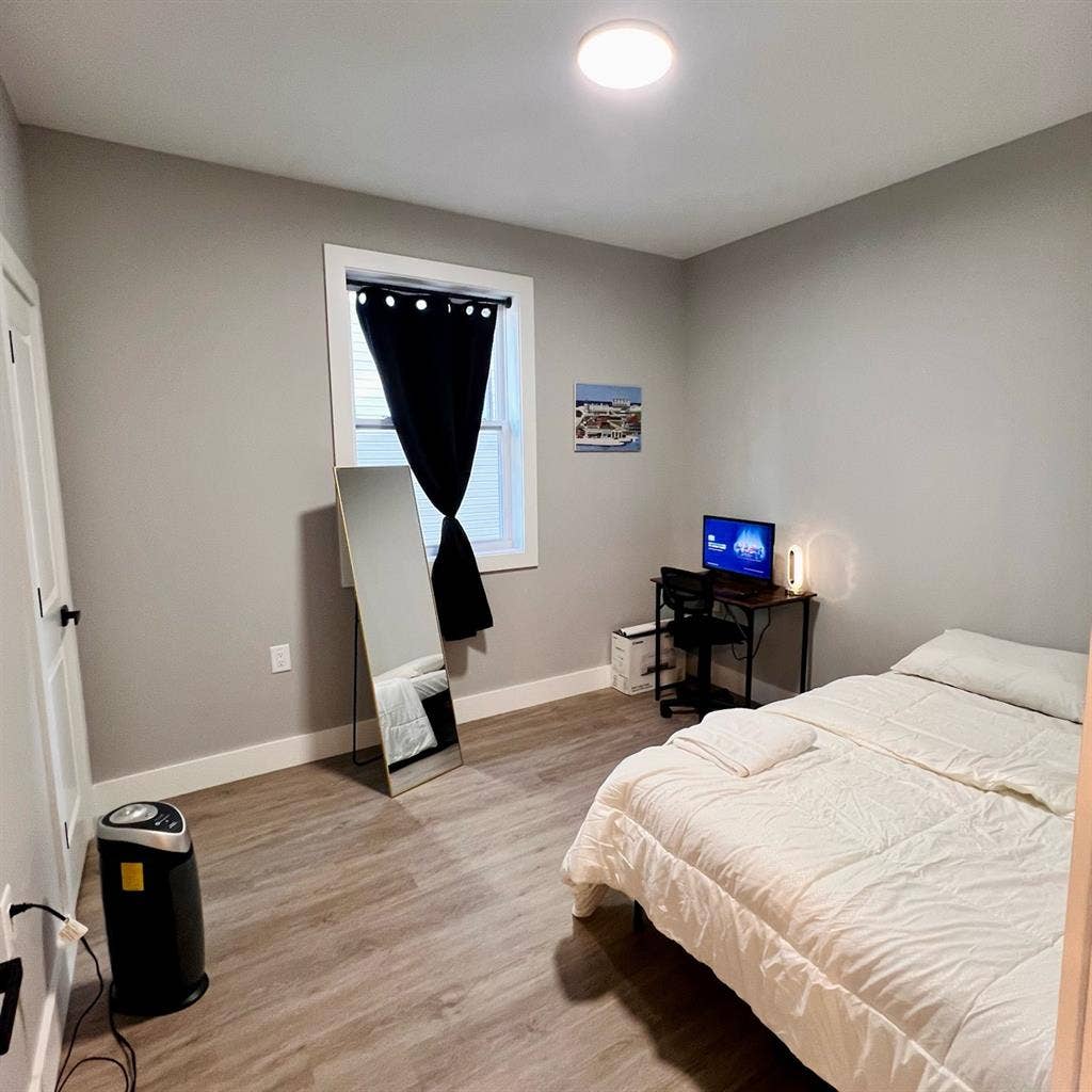 Budget Bedroom near EWR/NYC