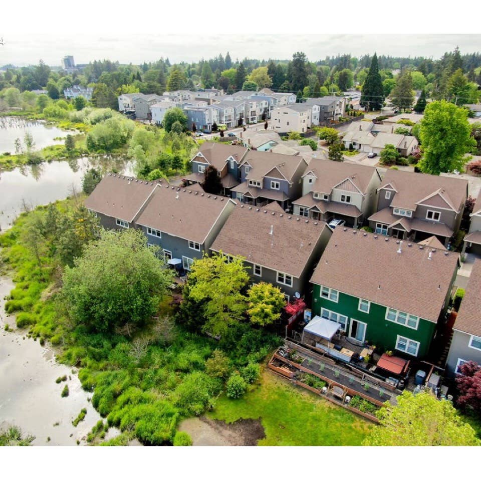 House on Lake in Cedar Hills