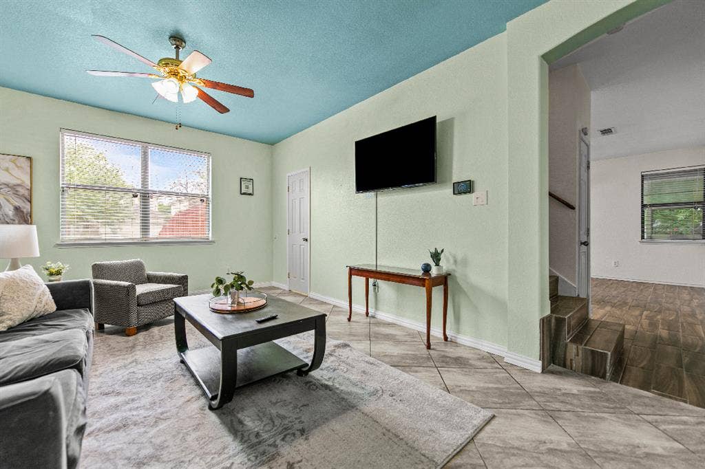 1 BR in DFW