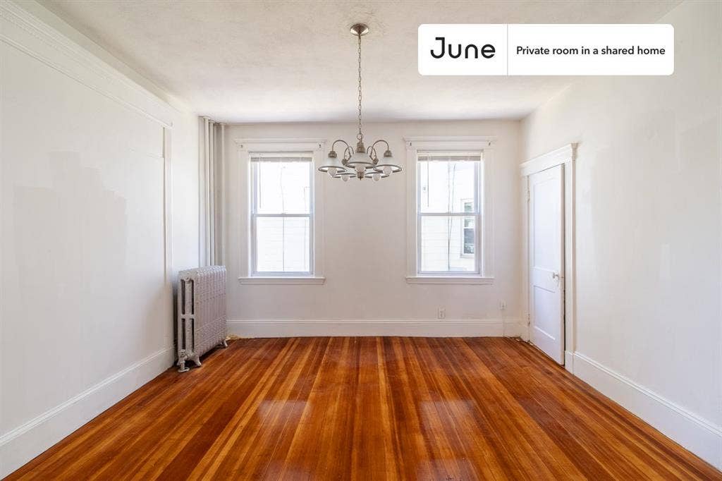 5 BR in Boston