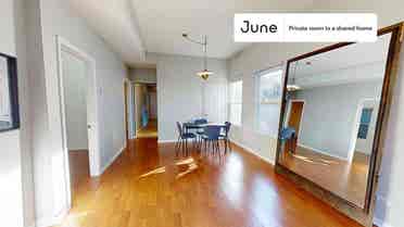 3 BR in Chicago