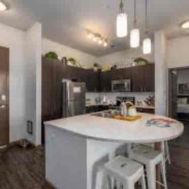 Aspen Springfield Sublease