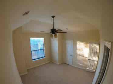 Heights Room for Rent