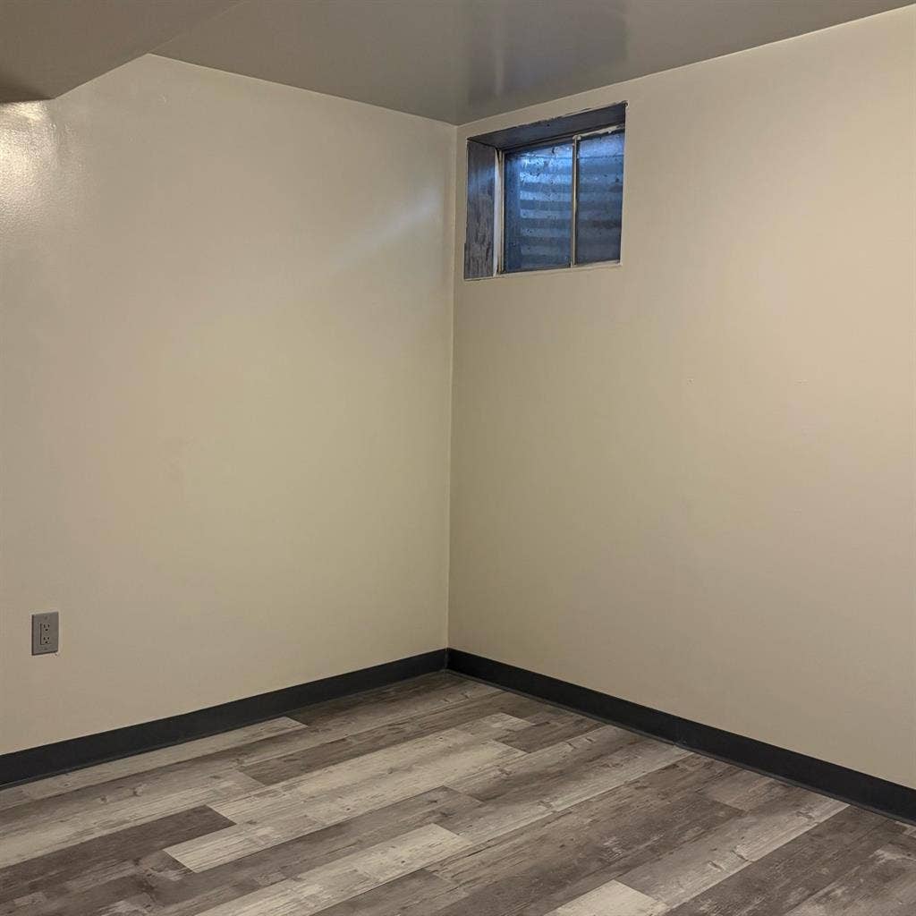 Large Room Available