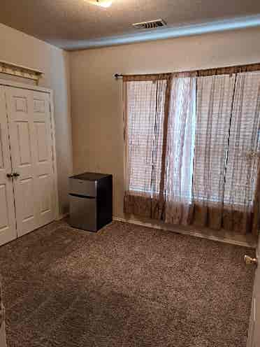 Room available in good location