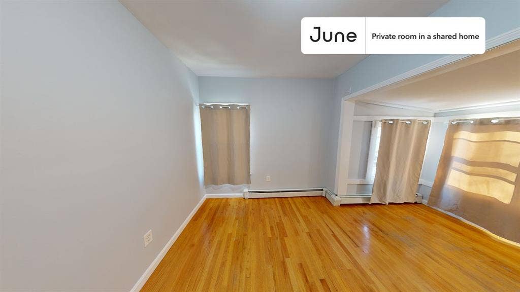 5 BR in Boston