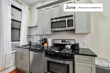 4 BR in New York City